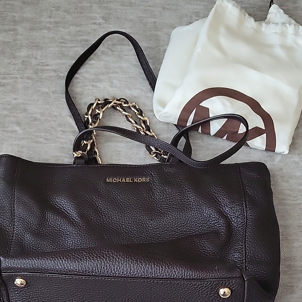 Michael Kors Brown Leather Shoulder Bag with Gold Chain
